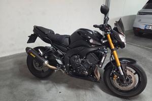 Yamaha fz8 vers. sport