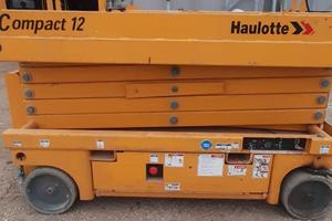 Haulotte compact 12