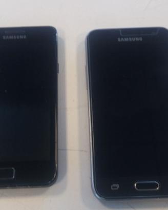 telefoni samsung GALAXY J1 e samsung GT - 19100P