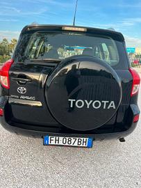 Toyota RAV 4 RAV4 2.2 D-4D 177 CV Luxury