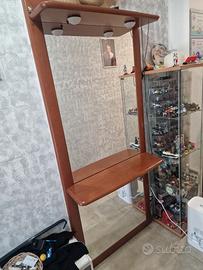 ingresso con specchiera