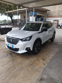 Peugeot 2008 BlueHDi 130 S&S EAT8 Allure