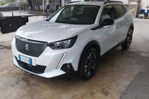 Peugeot 2008 BlueHDi 130 S&S EAT8 Allure
