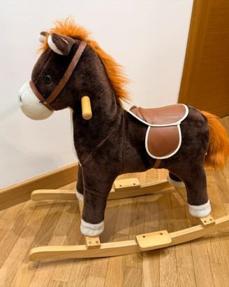 Cavallo a dondolo