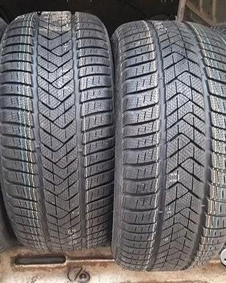 4 gomme nuove invernali 265 40 20 Pirelli