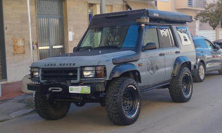 LAND ROVER Discovery 2.5 Td5 5 porte CAMPERIZZA