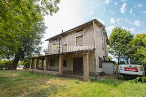 Villa Singola di ampie metrature a Minerbio