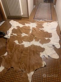 tappeto in vera vacchetta anni '70