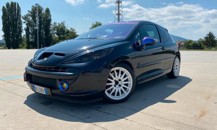 Peugeot 207 GTI