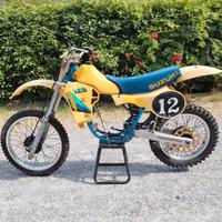 Suzuki RM 125 - 1981