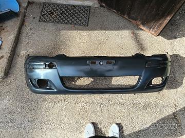 Paraurti anteriore toyota yaris 