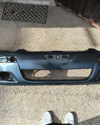 Paraurti anteriore toyota yaris 