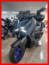 Xmax 300 *prom0 passaggi0 incluso * rate /garanzia