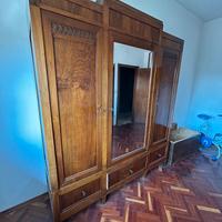 Armadio antiquariato