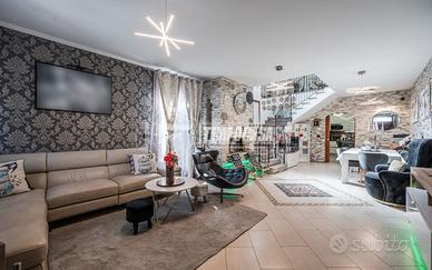 Villa Bifamiliare a San Pietro in Casale 6 locali