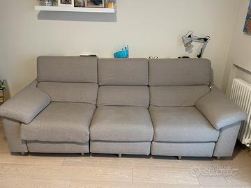 Divano 4 posti in tessuto Poltrone Sofà