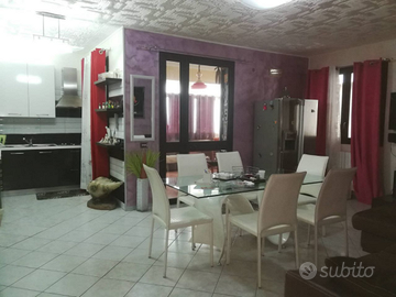 App. Luminoso e Arredato con posto auto