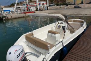 Speedy 6.40 open 10 persone a bordo