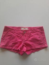 Pantaloncini rosa Hollister