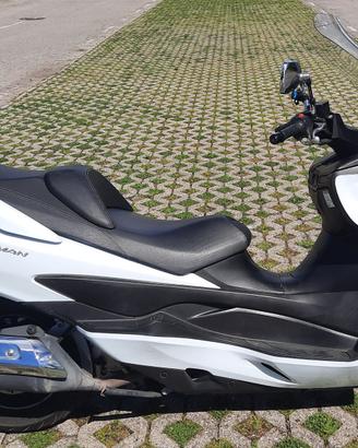 Suzuky Burgman 400 ABS LUX