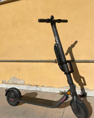 Monopattino Ninebot E45E