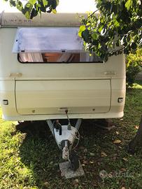 Roulotte Adria 542 px