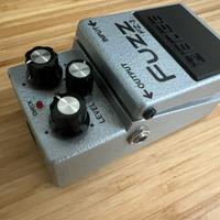 Pedale analogico per chitarra Boss Fuzz FZ-3