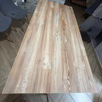 Tavolo cucina praticamente nuovo