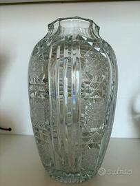 Grande vaso in cristallo molato stile Boemia
