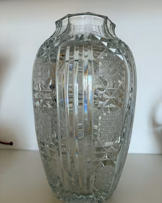 Grande vaso in cristallo molato stile Boemia