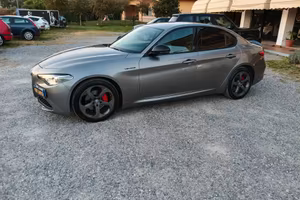 Alfa Romeo Giulia 2.2 Turbodiesel 160 CV VELOCE