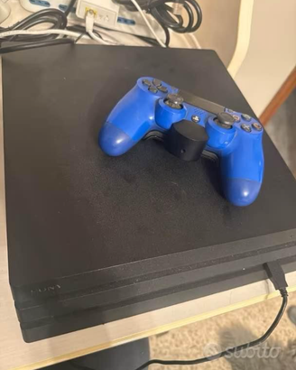 PS4 pro con tasti aggiuntivi joypad