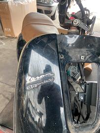 Ricambi vespa ET4 150.