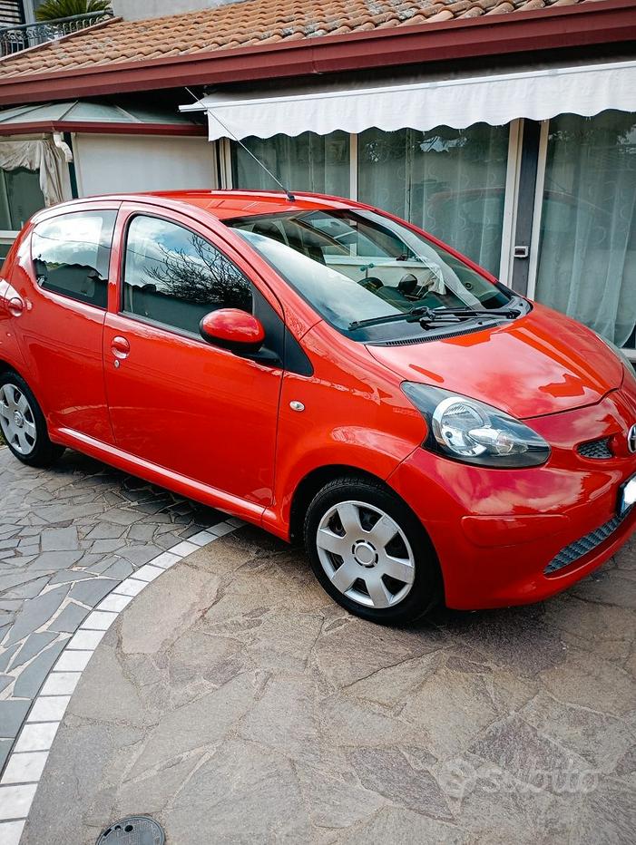 TOYOTA Aygo 1ª serie