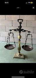 Bilancia antiquariato