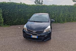 Toyota Yaris 1.3 5p Automatica