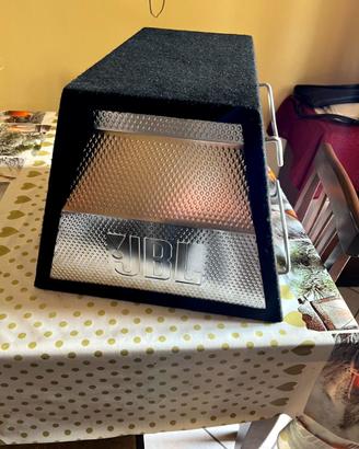 Subwoofer amplificatore