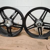 Cerchi carbonio Panigale Streetfighter monobraccio