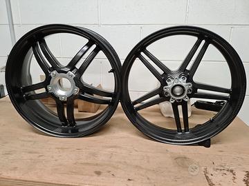 Cerchi carbonio Panigale Streetfighter monobraccio
