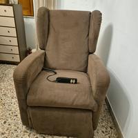 Poltrona elettrica reclinabile