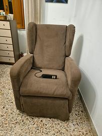 Poltrona elettrica reclinabile