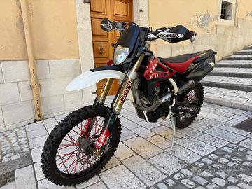 Husquarna 450 TE TARGATA.. PRONTA !