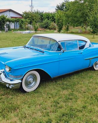 Cadillac Deville 57 coupé