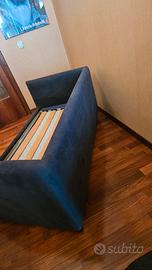 divano letto una piazza e mezza. Due posti 