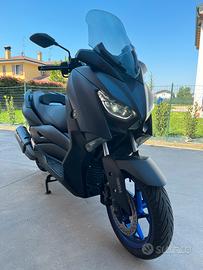 X max 300 come nuovo