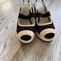 Scarpa con zeppa -CULT