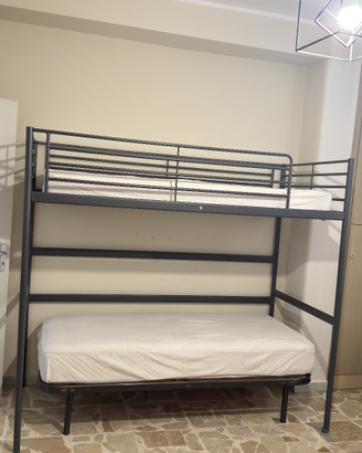 Letto a castello + 2 Materassi