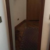 Anta in noce con specchio