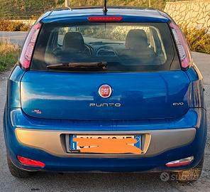 Fiat punto 1.3 95cv 125.000 km anno 2010