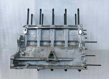 Alfa Romeo 75 1.6 prima Serie 1986 Monoblocco.